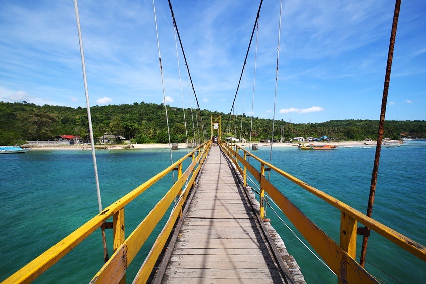 Jembatan Kuning Bali