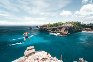 Nusa Ceningan Bali Cliff Jump Point