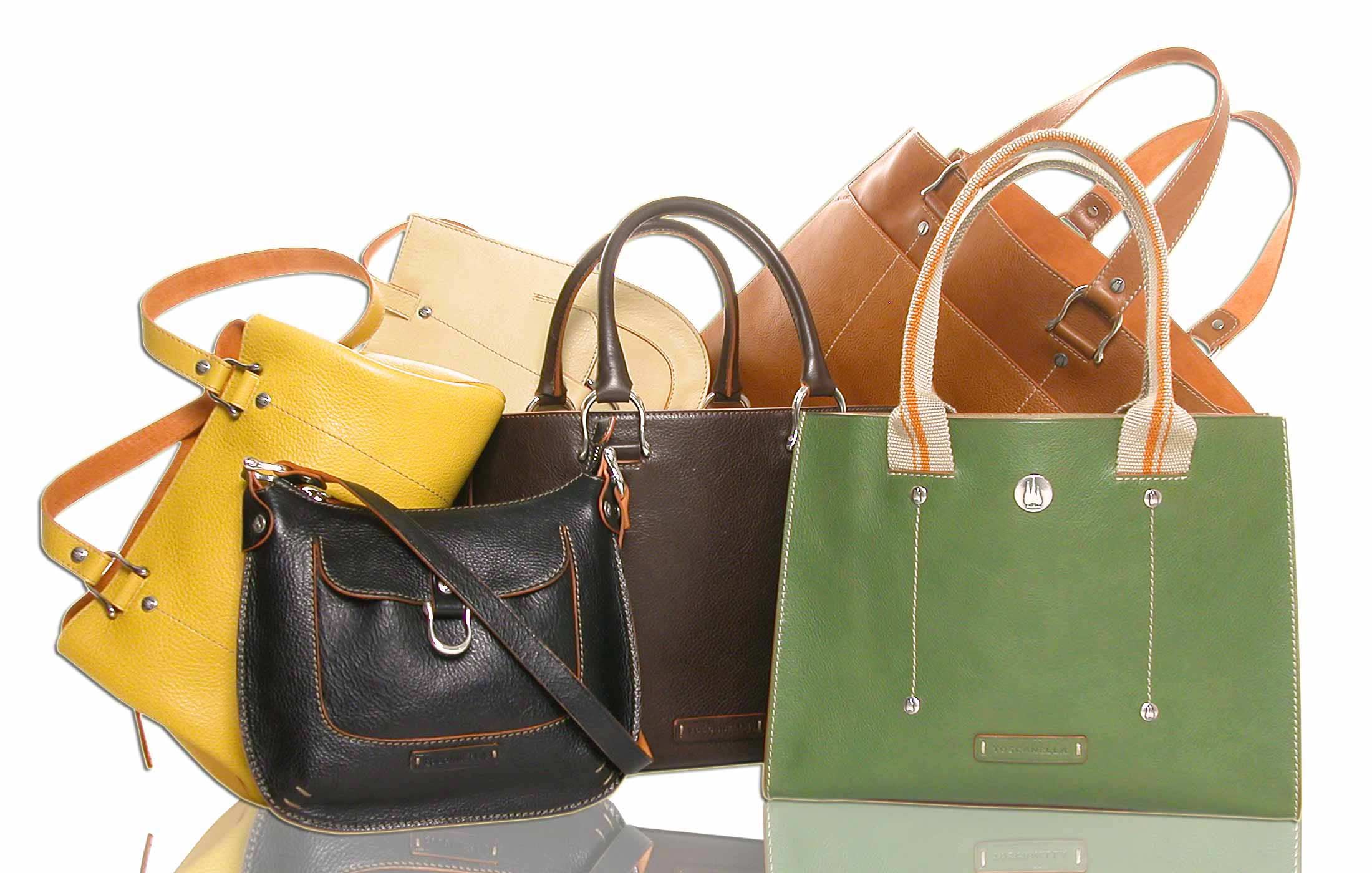 Koleksi Tas di Pierotucci Leather Shop