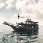 Sewa Kapal Phinisi “Kanha Natha” – Modern Grey Style Phinisi – Labuan Bajo – Harga – Open Trip 2022